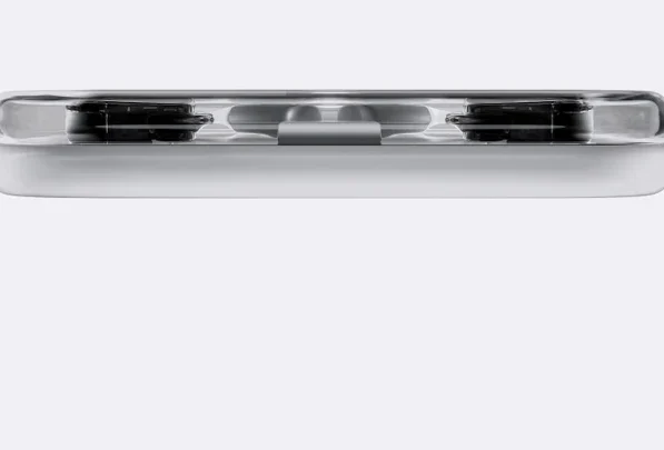 Ultra_compact_aef99335 3ba5 4772 ae2d 2e68e7c04e56_700x 597x405